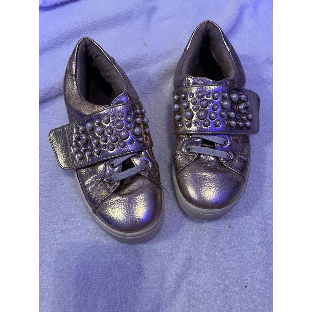 MICHAEL KORS~ GIRL’S ROSE GOLD~SNEAKERS~SIZE 2